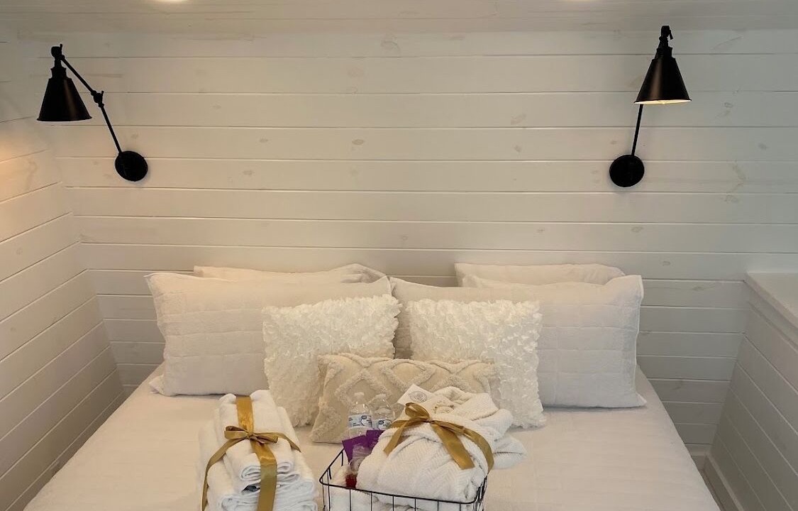 Photo of Bedroom in Sunset