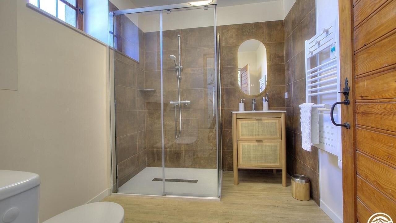 Photo of Bathroom in Thoissey