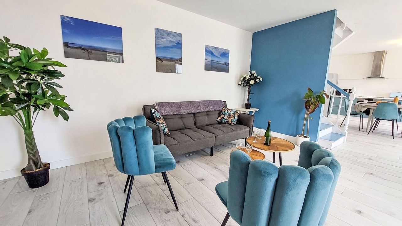 Photo of Livingroom in Ploneour-Lanvern