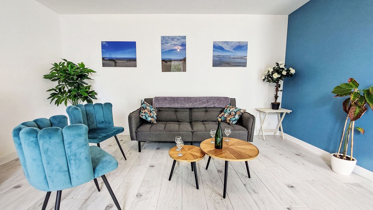 Photo of Livingroom in Ploneour-Lanvern