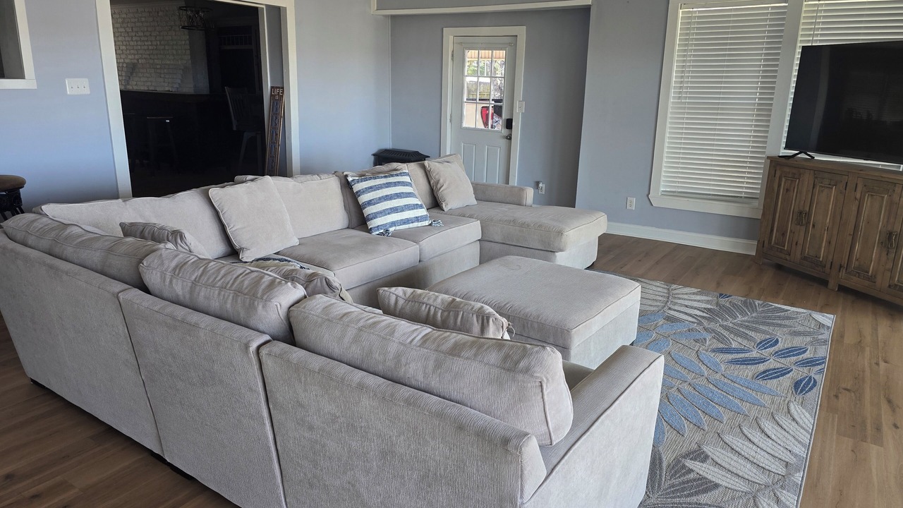 Photo of Livingroom in Kreole