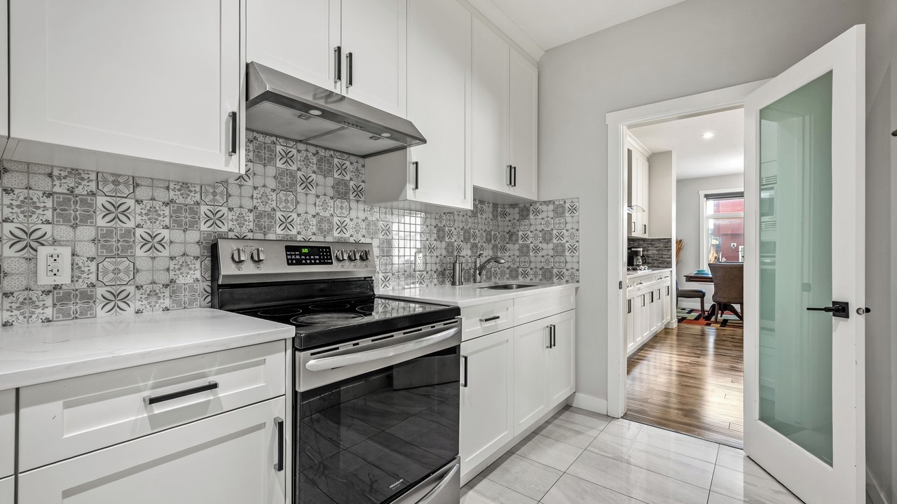 Photo of Kitchen in Southeast Calgary