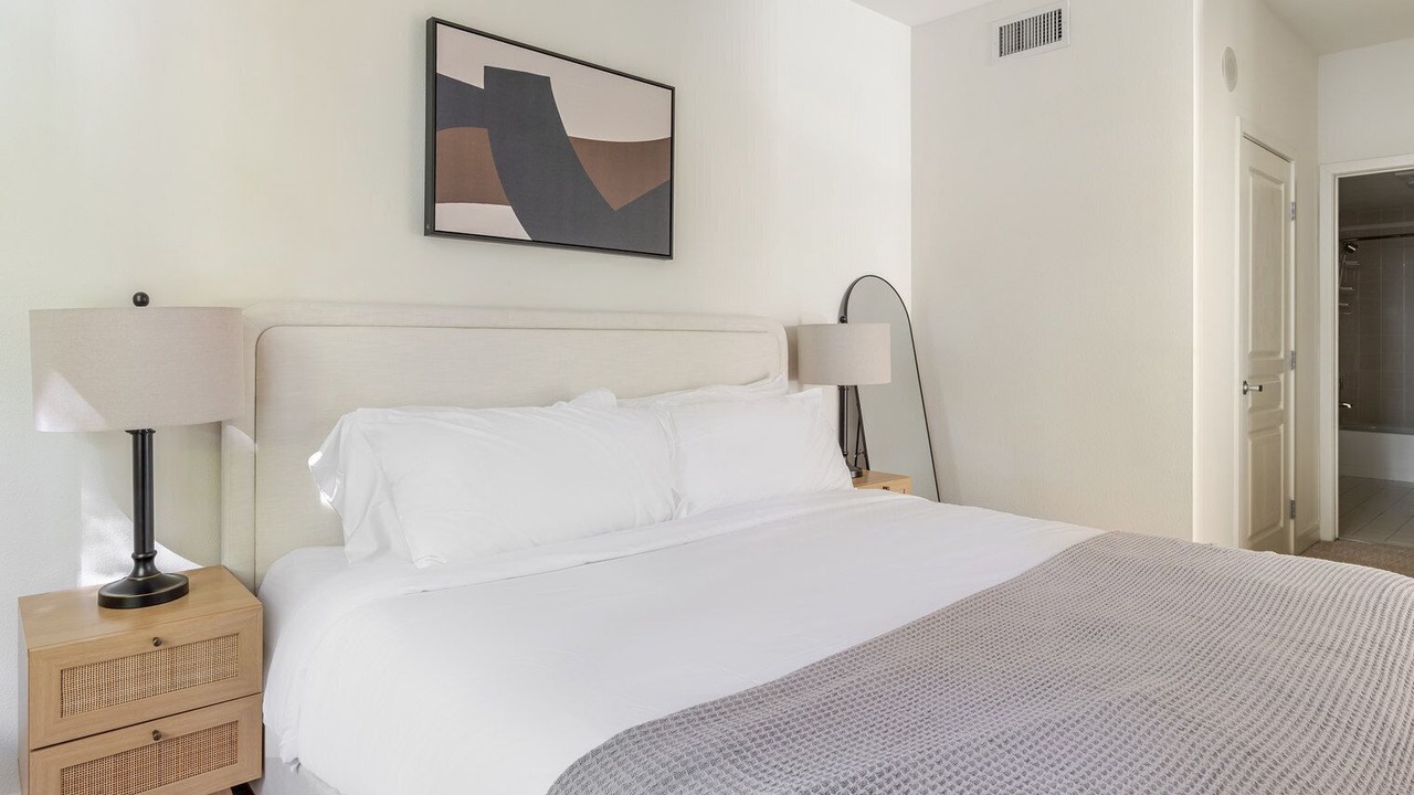 Photo of Bedroom in Mountain View