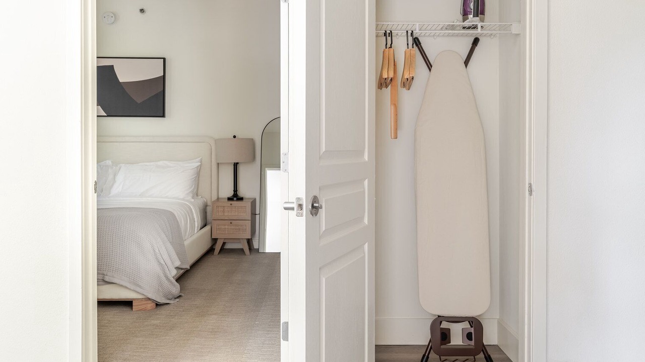 Photo of Bedroom in Mountain View