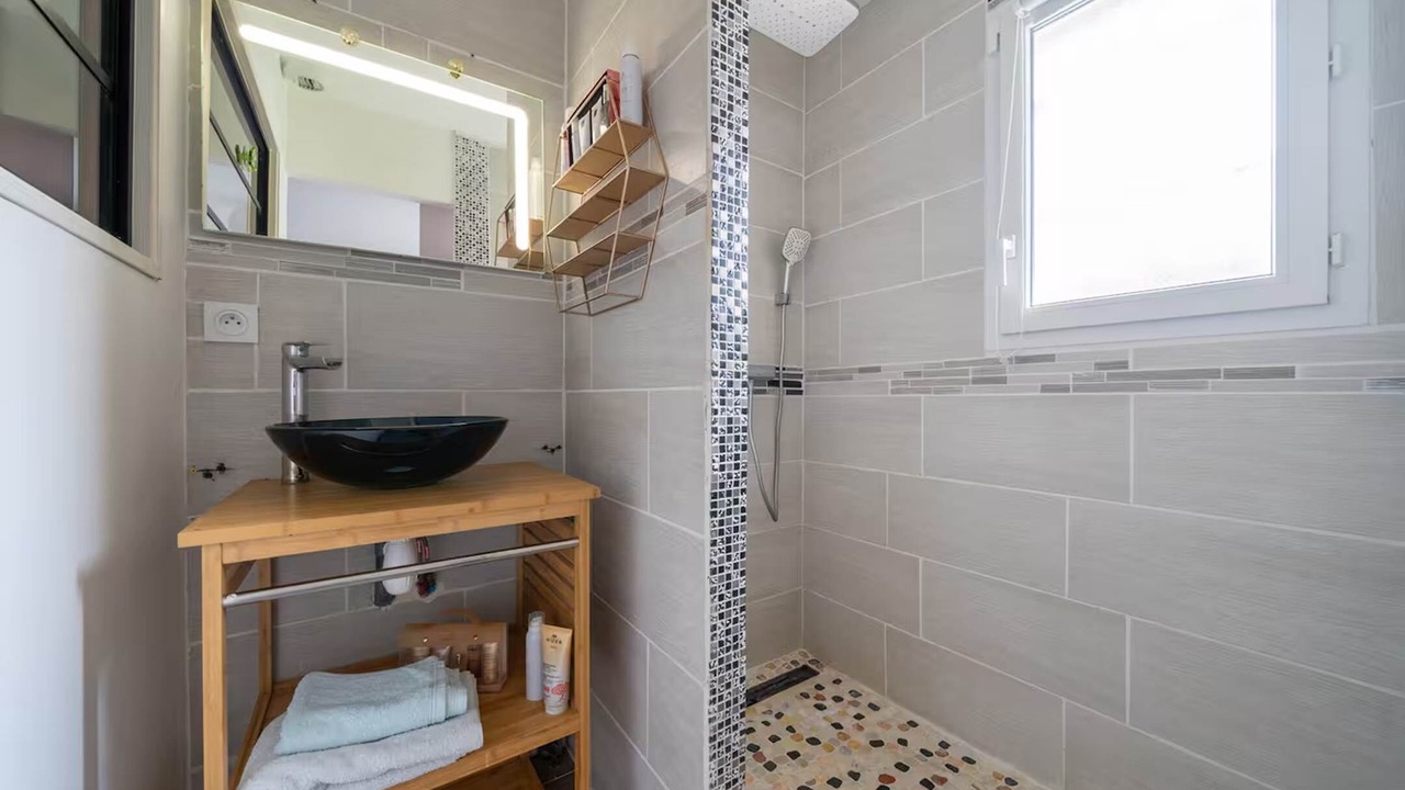 Photo of Others in Savasse