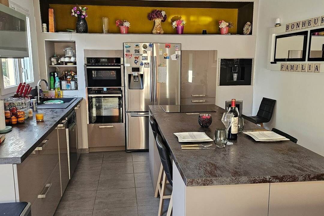 Photo of Others in Savasse