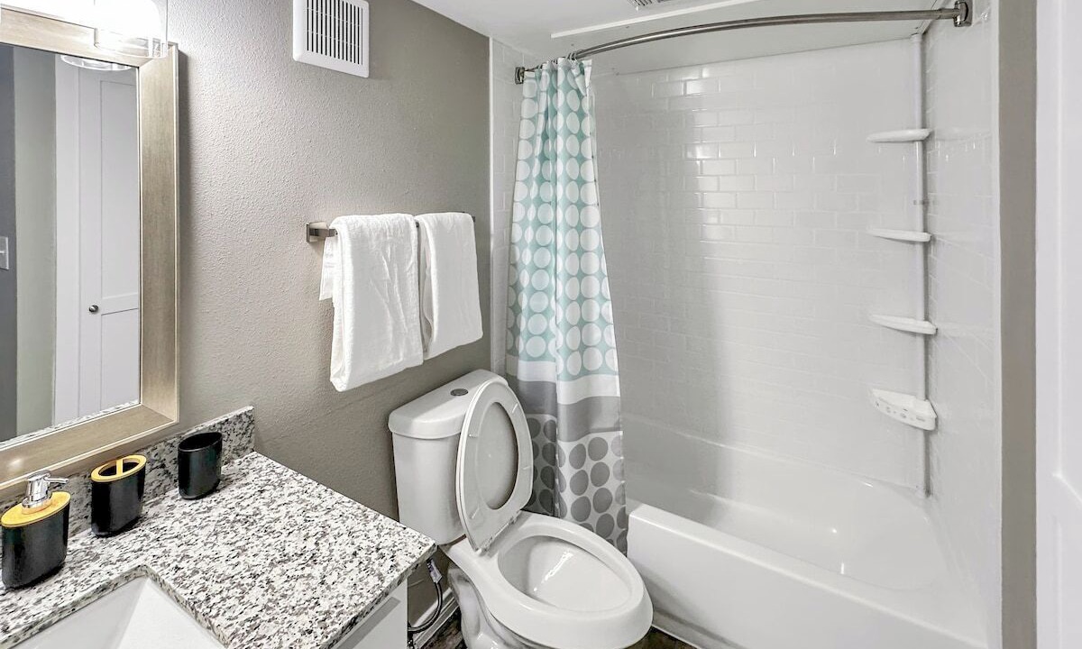 Photo of Bathroom in Addison