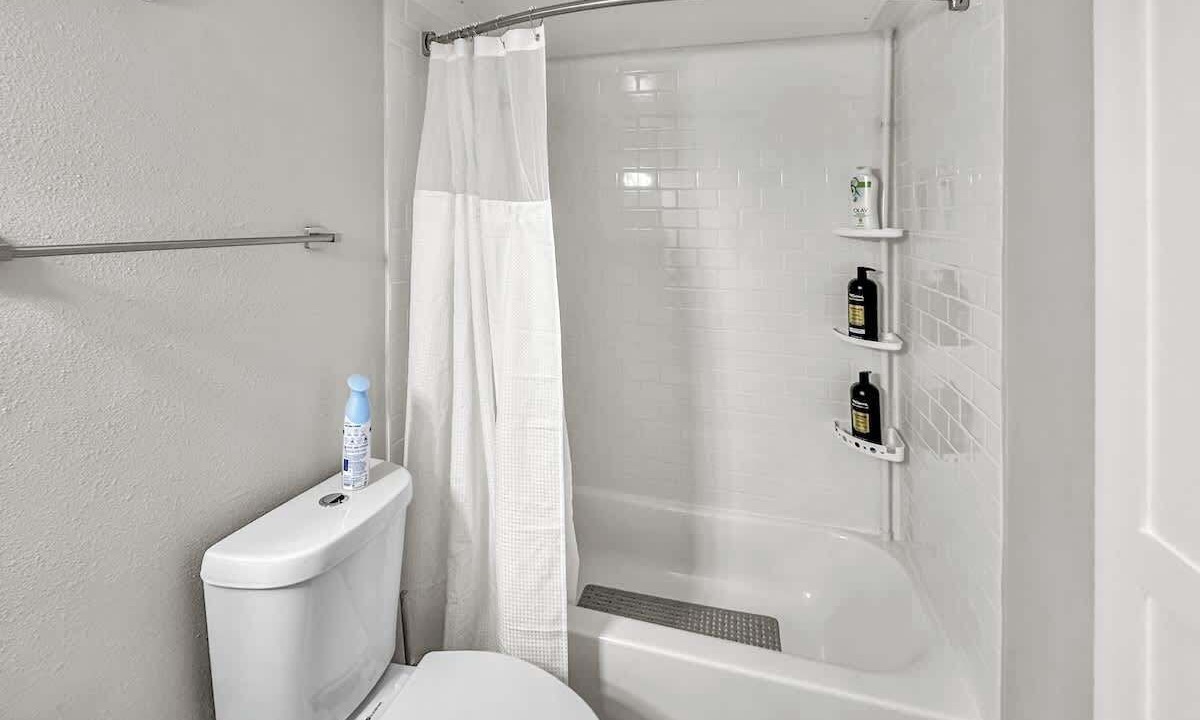 Photo of Bathroom in Addison