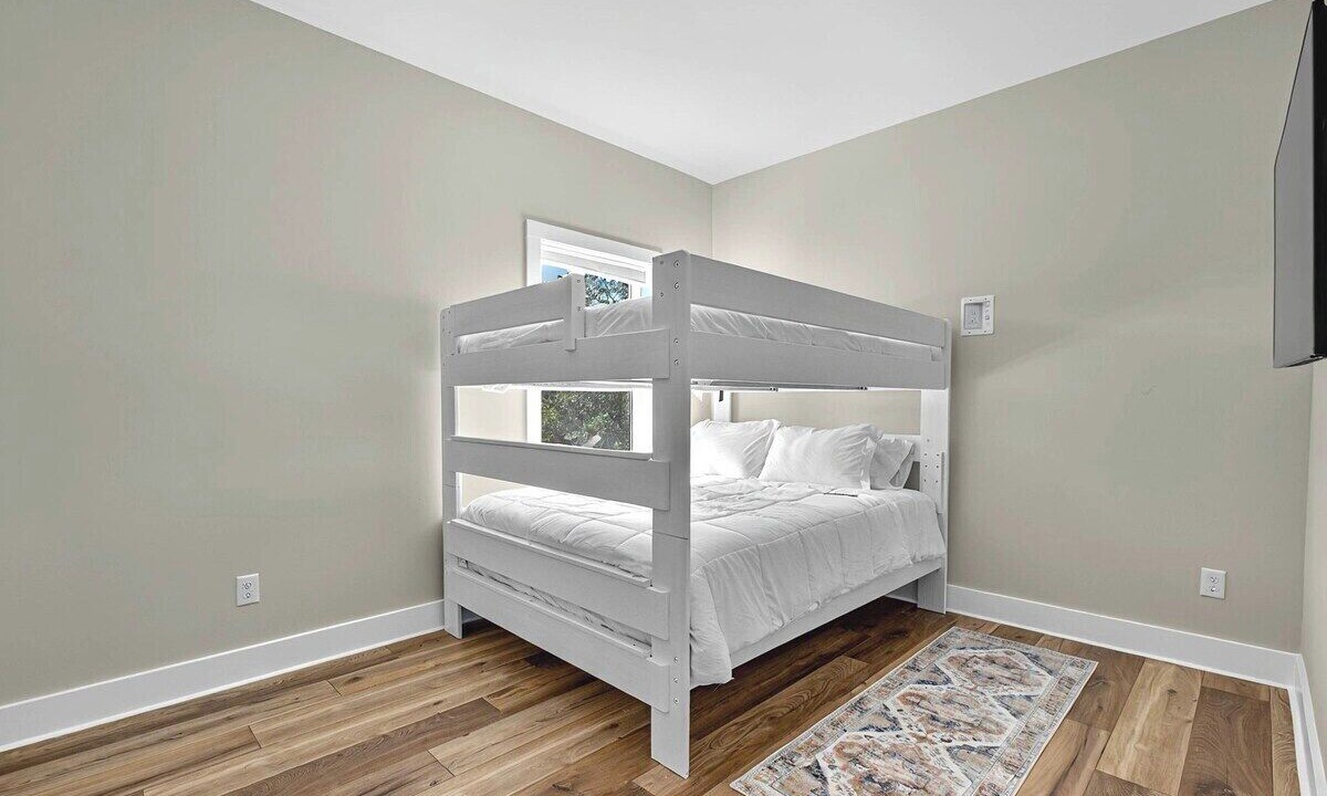 Photo of Bedroom in Alligator Point