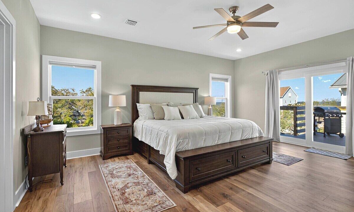 Photo of Bedroom in Alligator Point