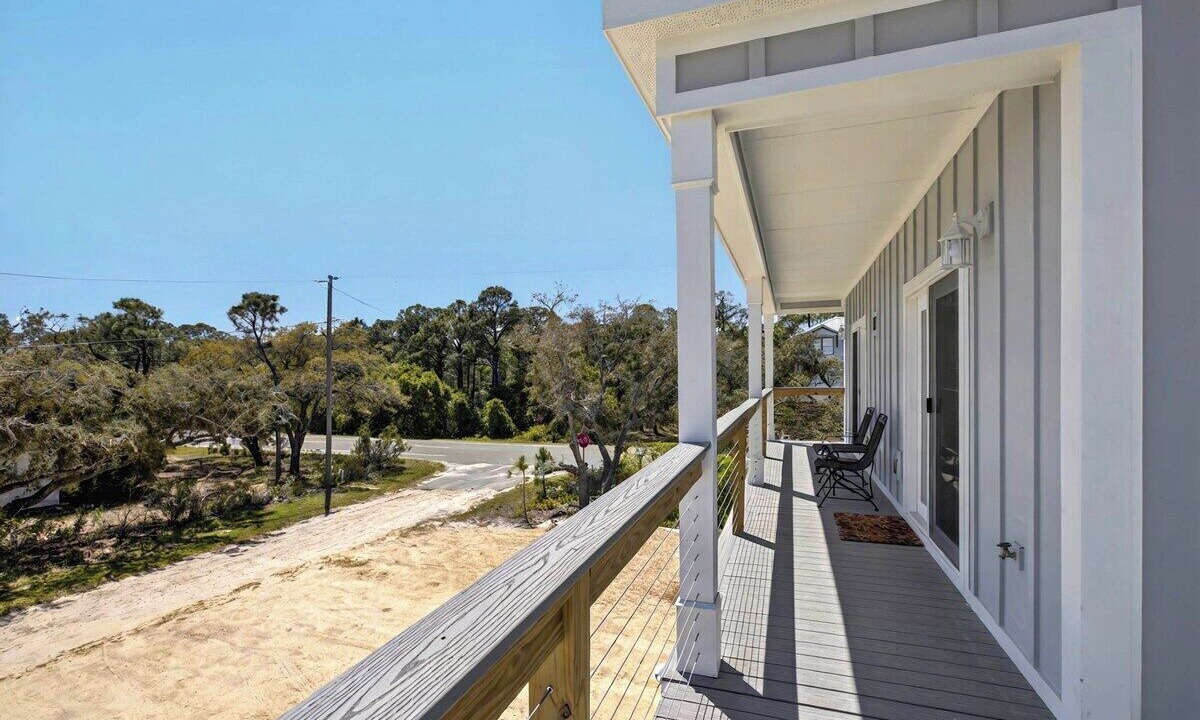 Photo of Patio Balcony in Alligator Point