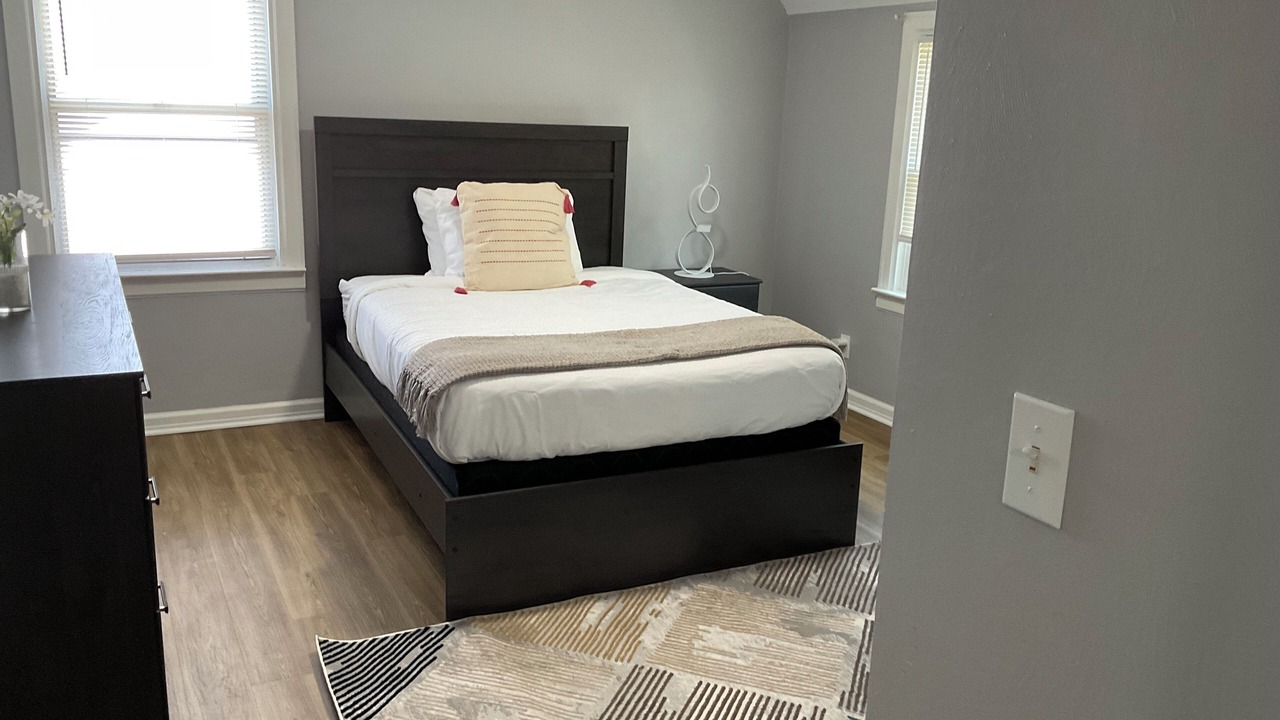 Photo of Bedroom in Youngstown