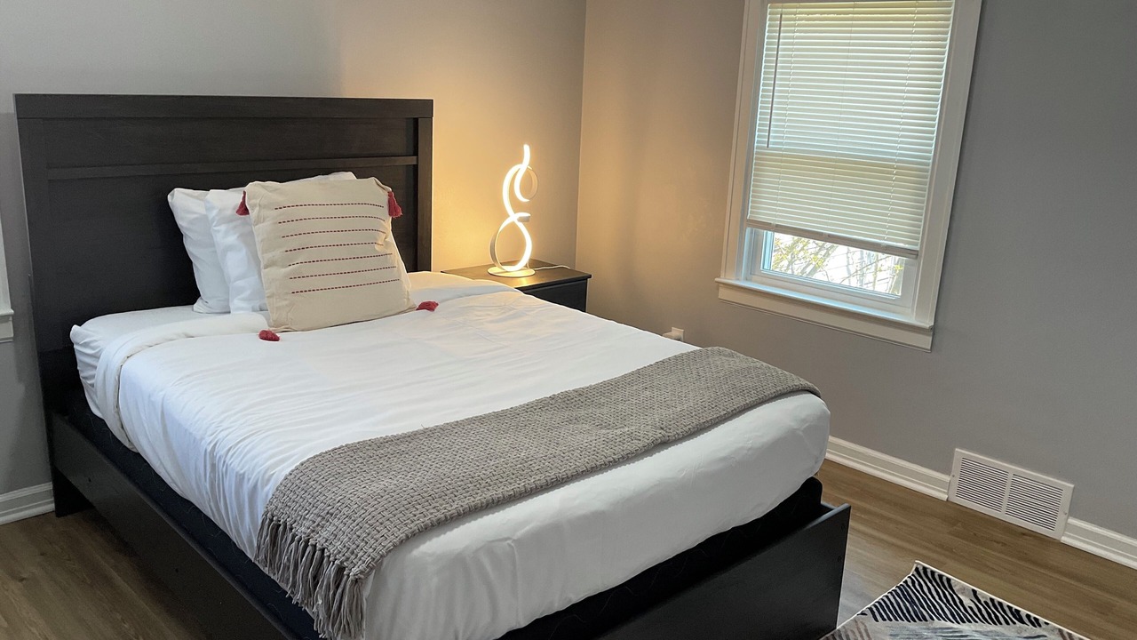 Photo of Bedroom in Youngstown