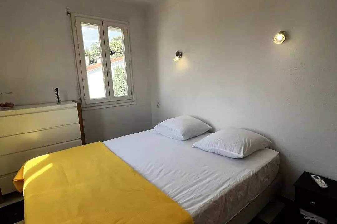 Photo of Bedroom in La Jetee