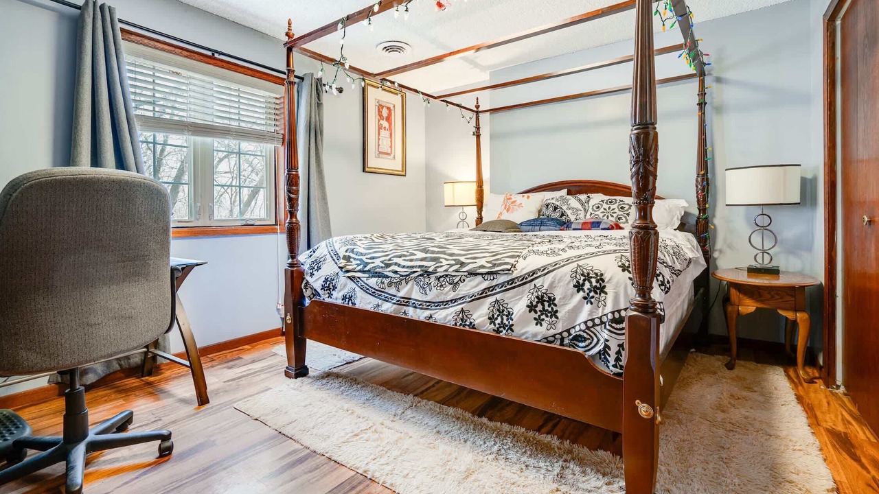 Photo of Bedroom in North Saint Paul