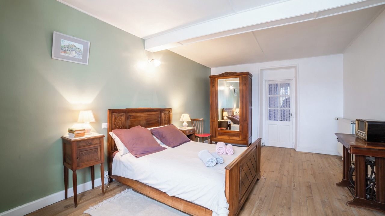 Photo of Bedroom in Turenne