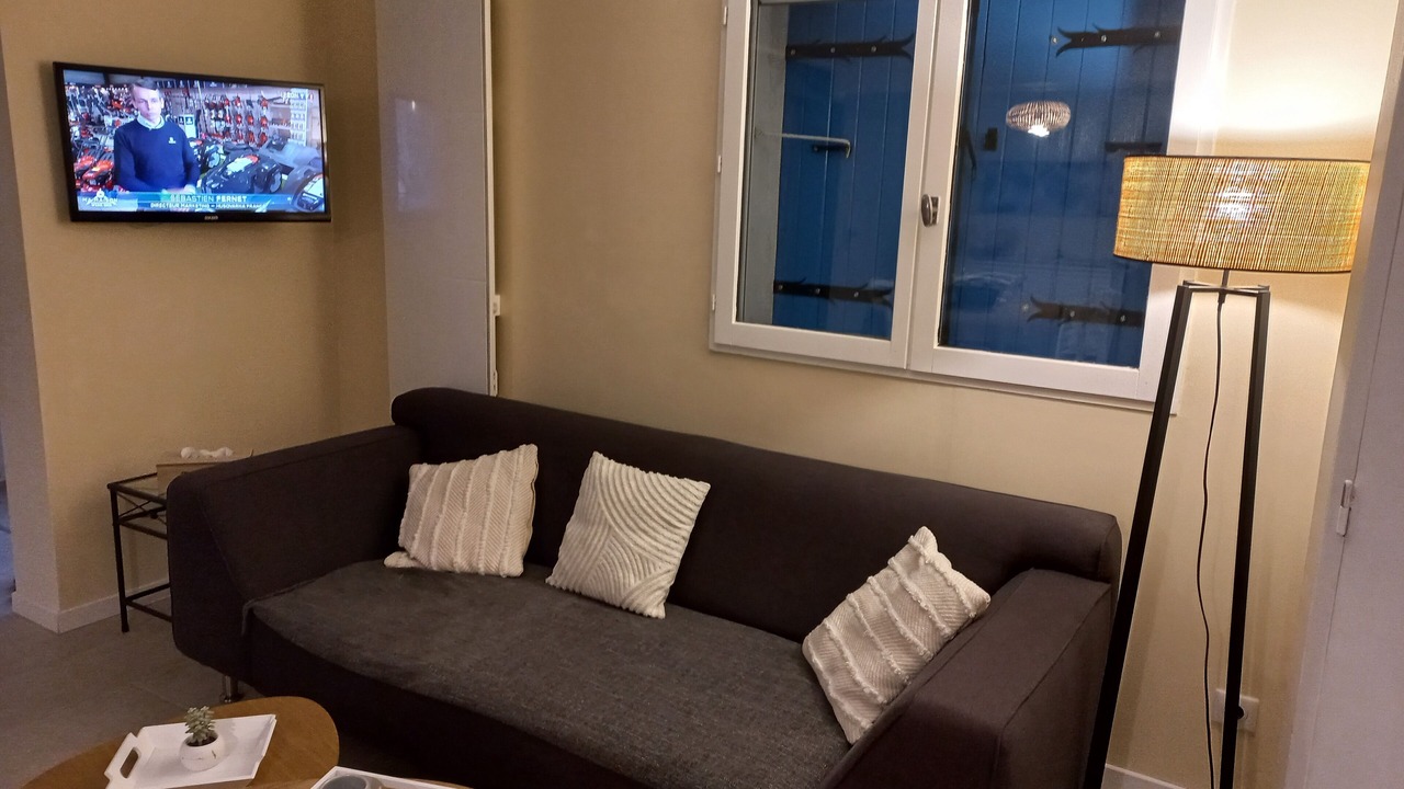 Photo of Livingroom in Saint-Andre-de-Roquepertuis