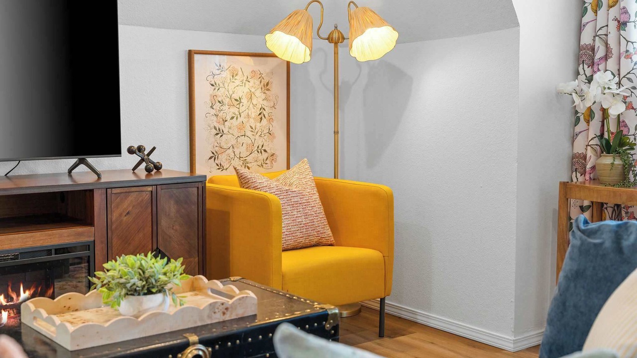 Photo of Livingroom in Branson Theater District