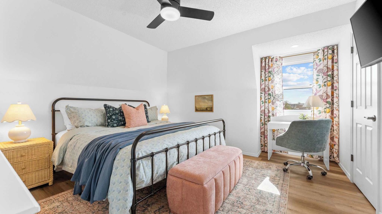 Photo of Bedroom in Branson Theater District
