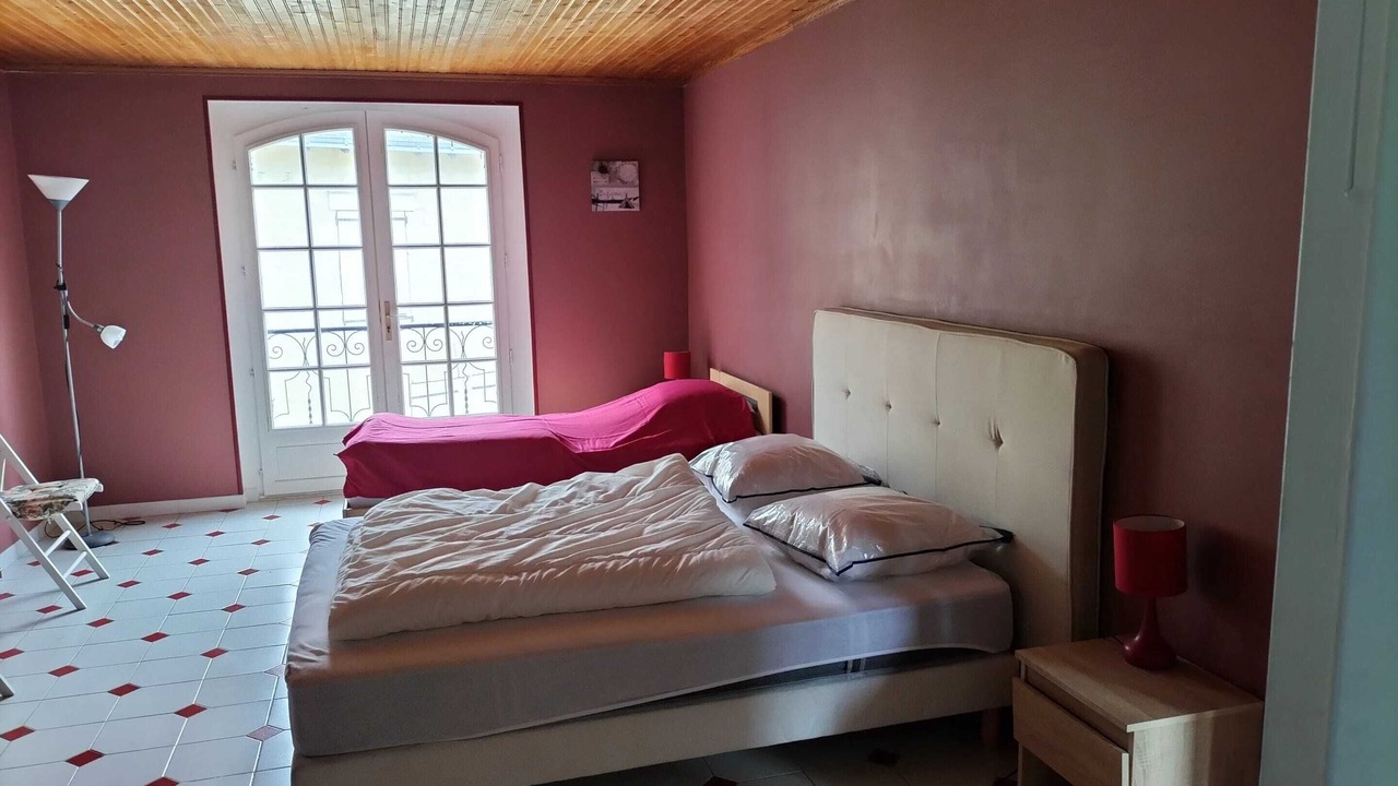 Photo of Others in Ranton