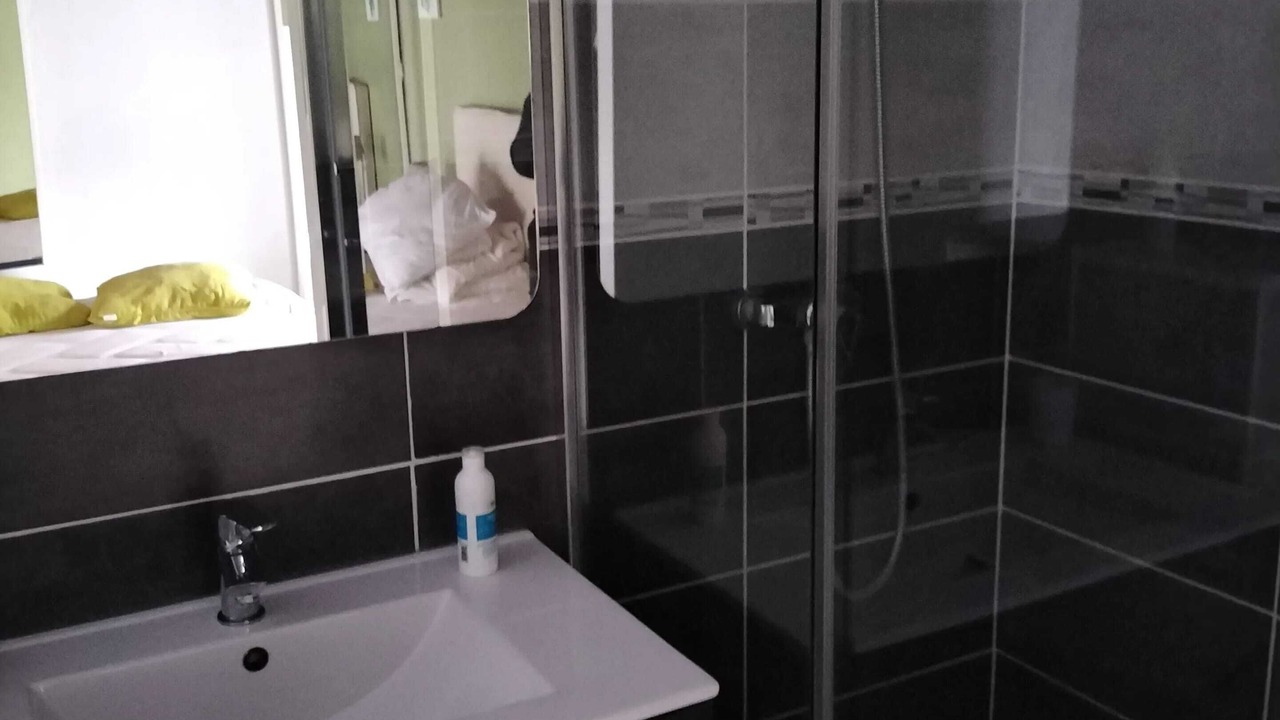 Photo of Bathroom in Ranton