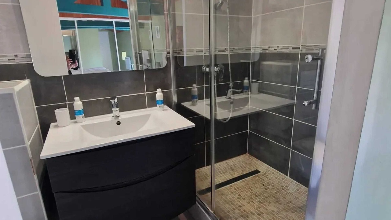 Photo of Bathroom in Ranton