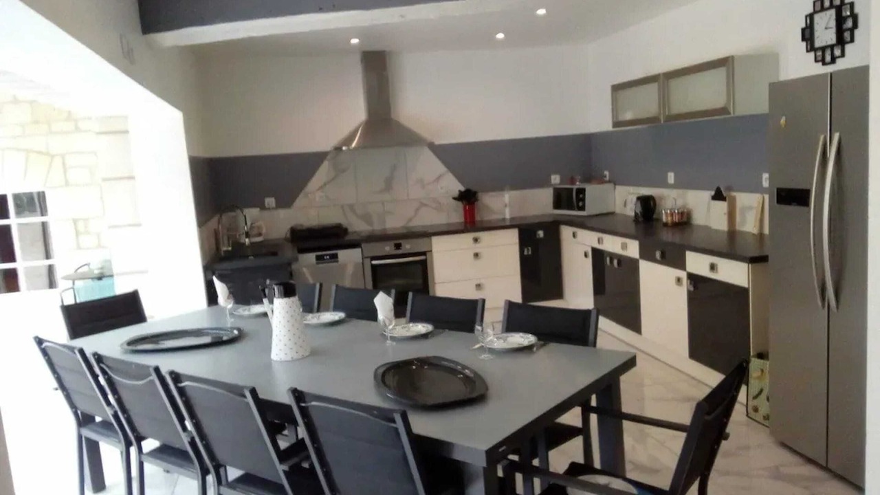 Photo of Livingroom in Ranton