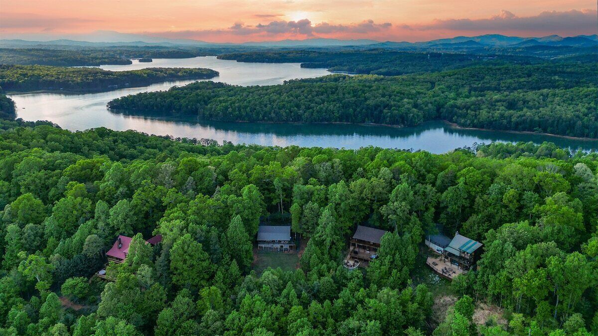 Photo of Outdoor in Morganton