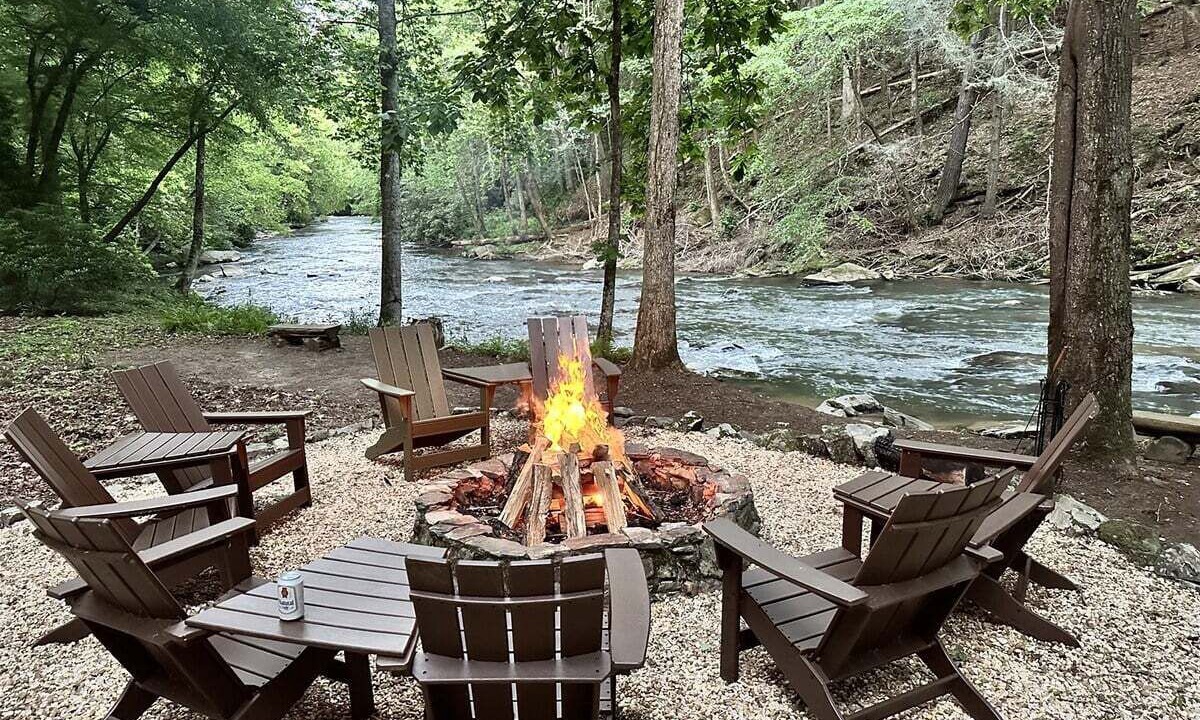 Photo of Others in Ellijay