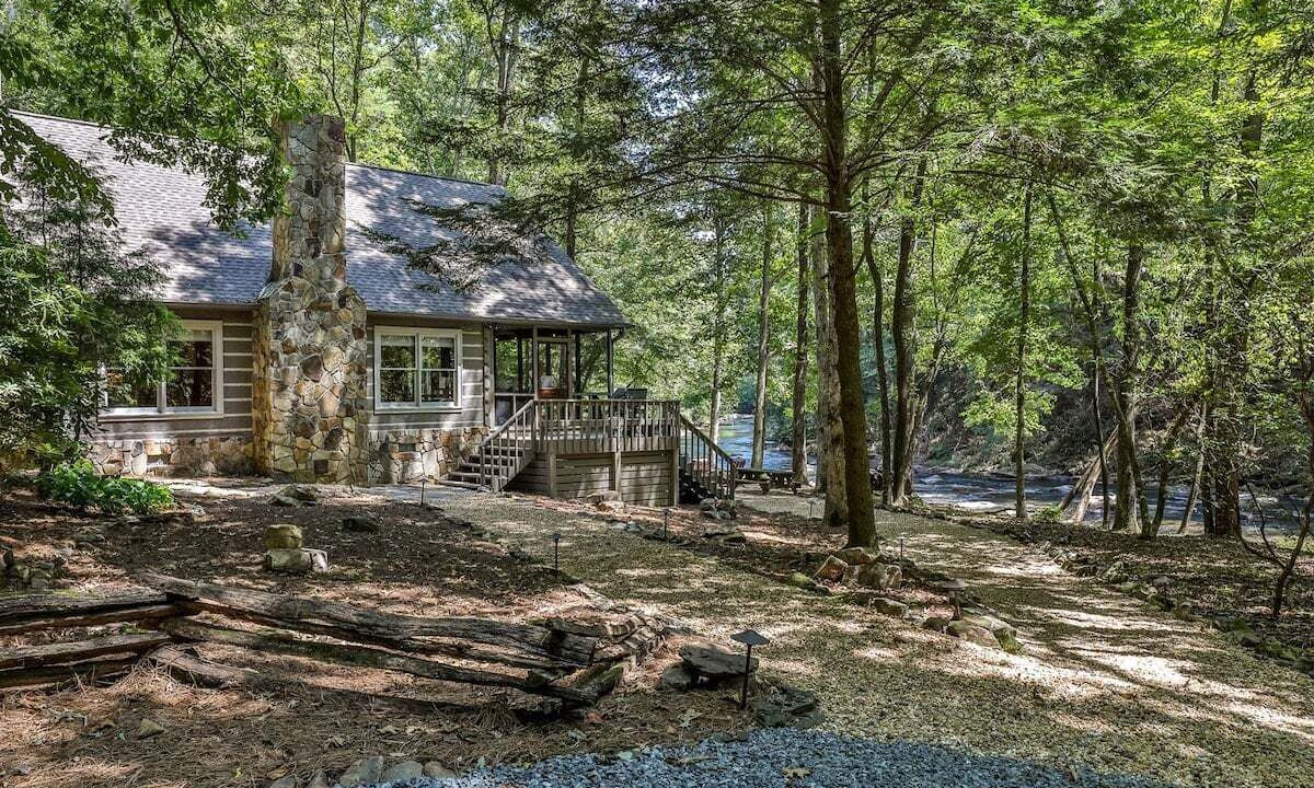 Photo of Others in Ellijay