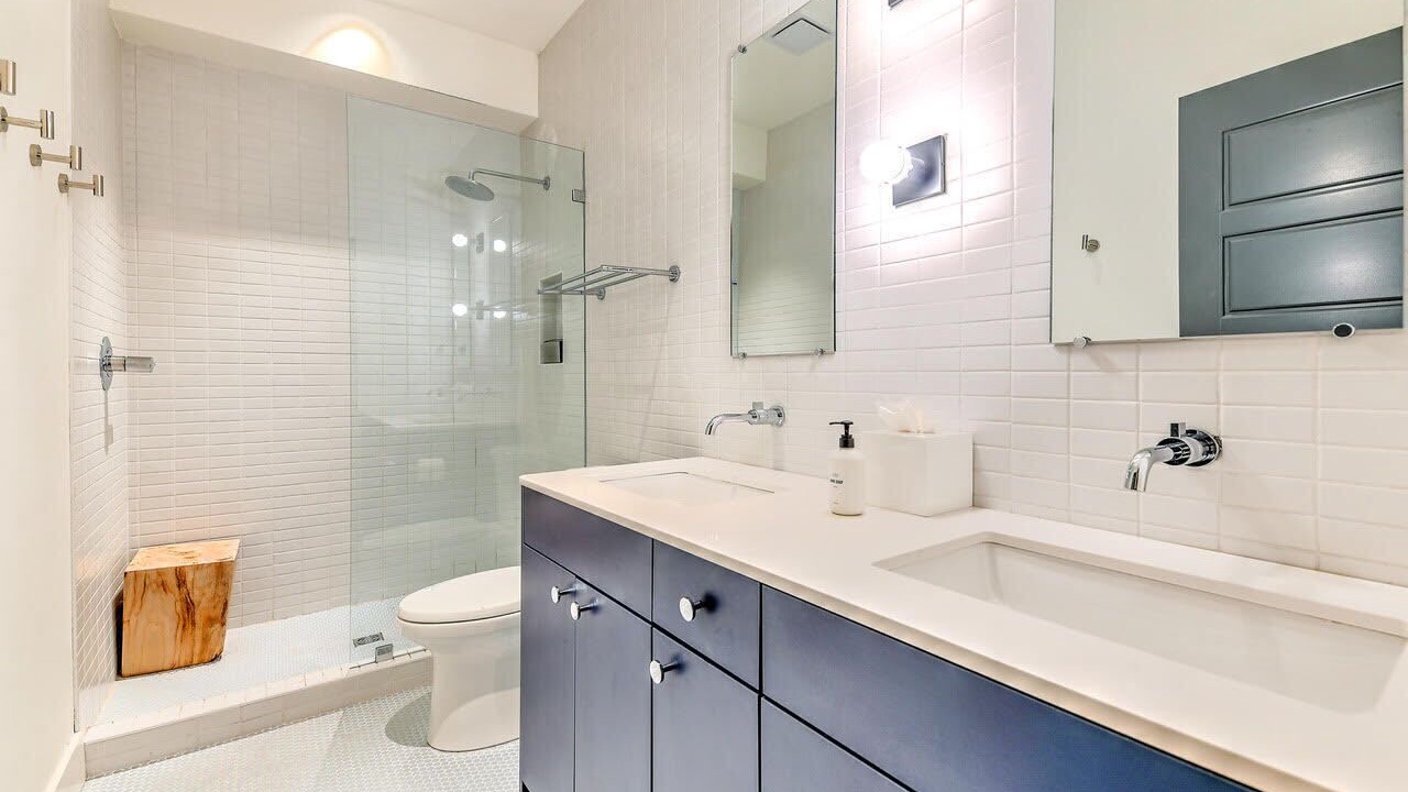 Photo of Bathroom in Arts District
