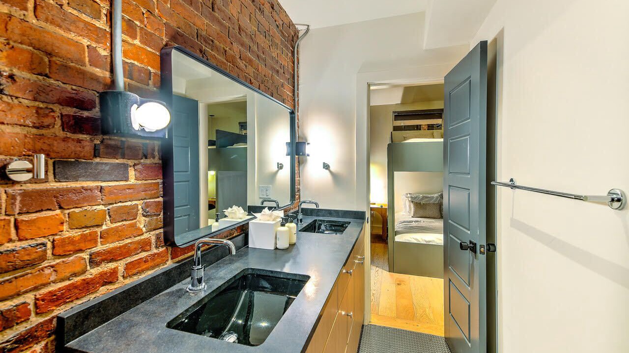 Photo of Bathroom in Arts District