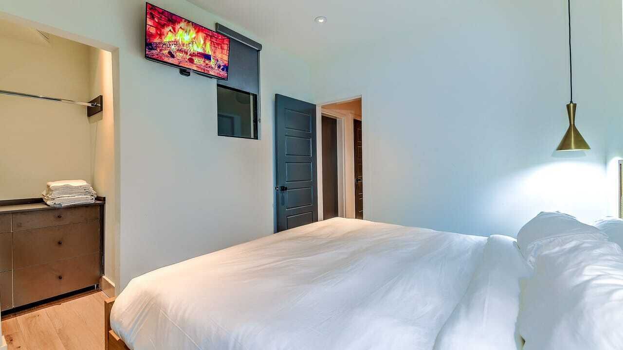 Photo of Bedroom in Arts District