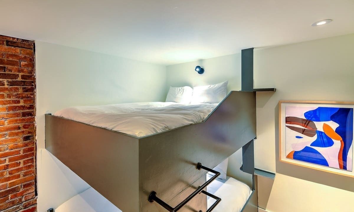 Photo of Bedroom in Arts District