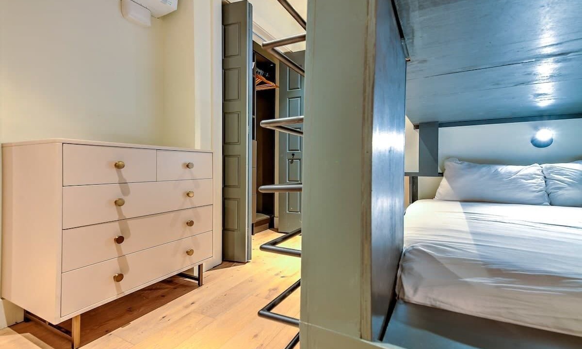 Photo of Bedroom in Arts District