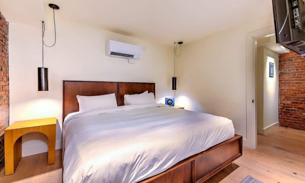 Photo of Bedroom in Arts District