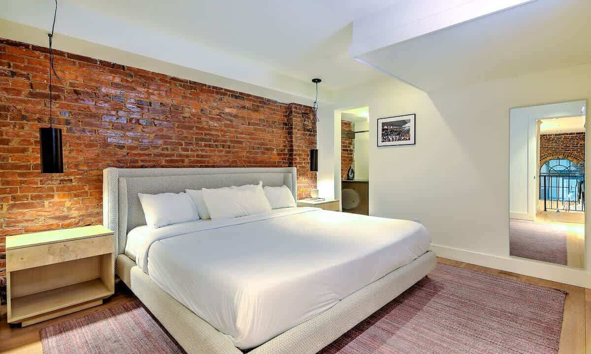 Photo of Bedroom in Arts District