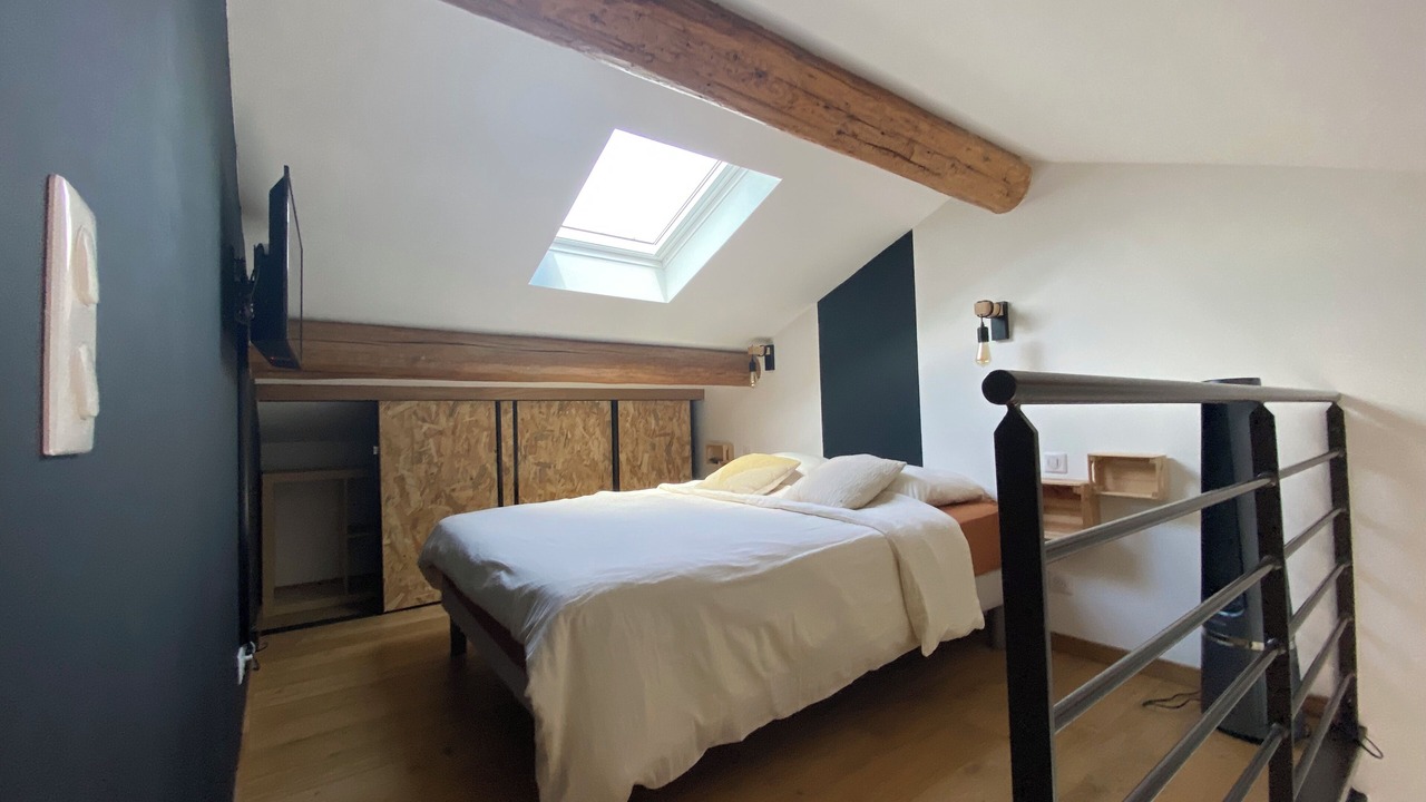 Photo of Bedroom in Lagnes