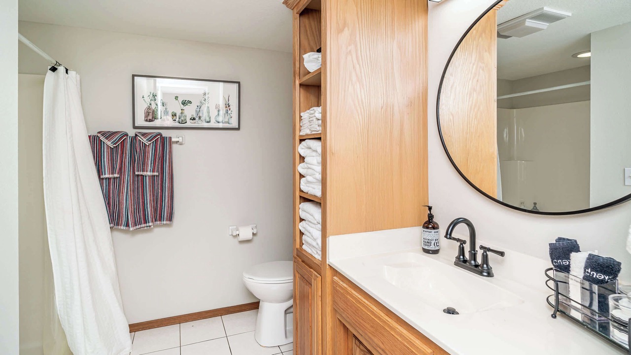 Photo of Bathroom in Garfield