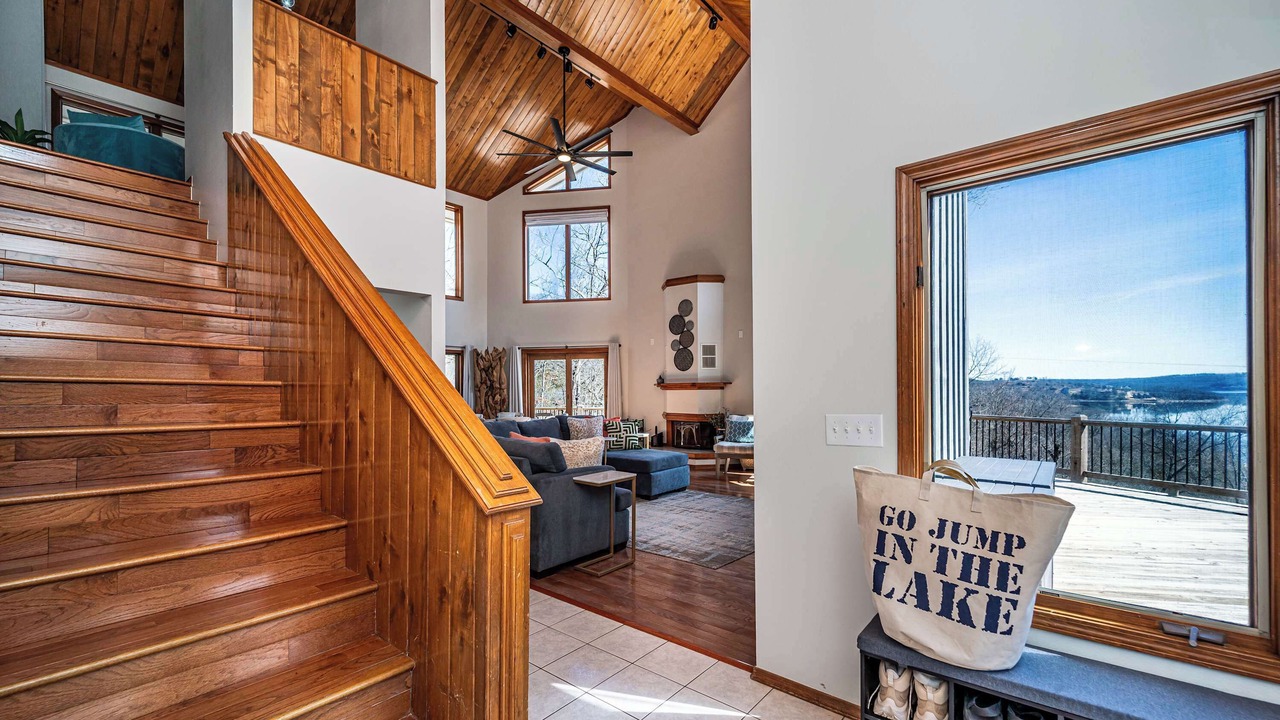 Photo of Livingroom in Garfield