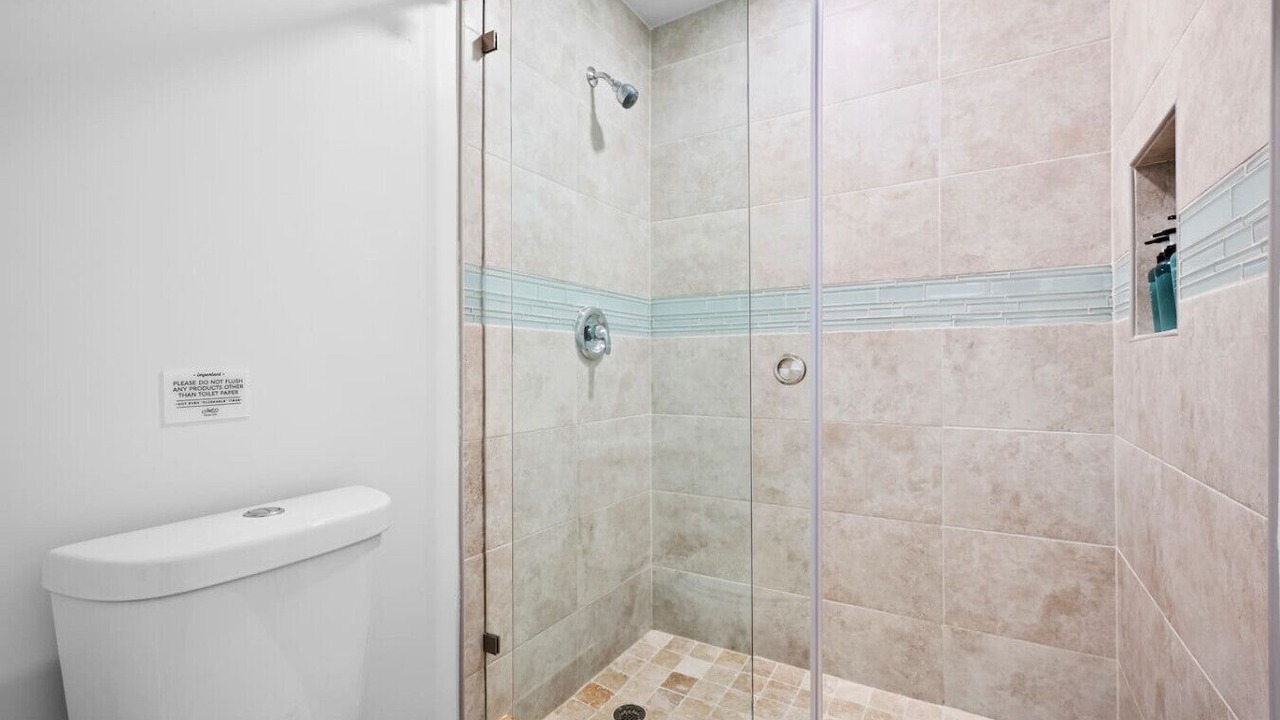 Photo of Bathroom in North Palm Beach Heights