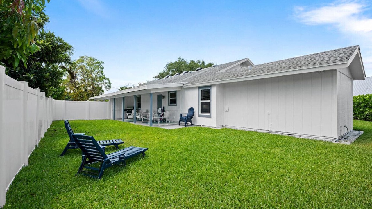 Photo of Patio Balcony in North Palm Beach Heights