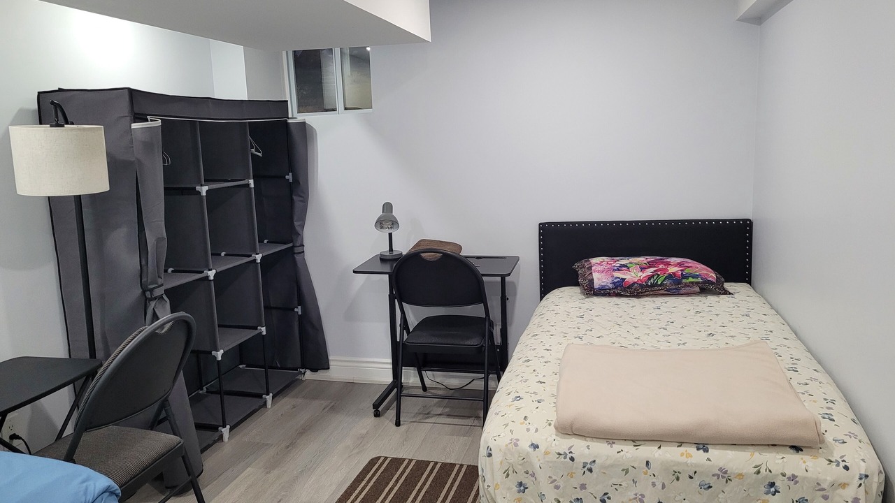 Photo of Bedroom in West Hill