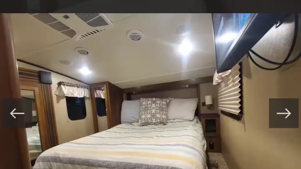Photo of Bedroom in Beverly Hills