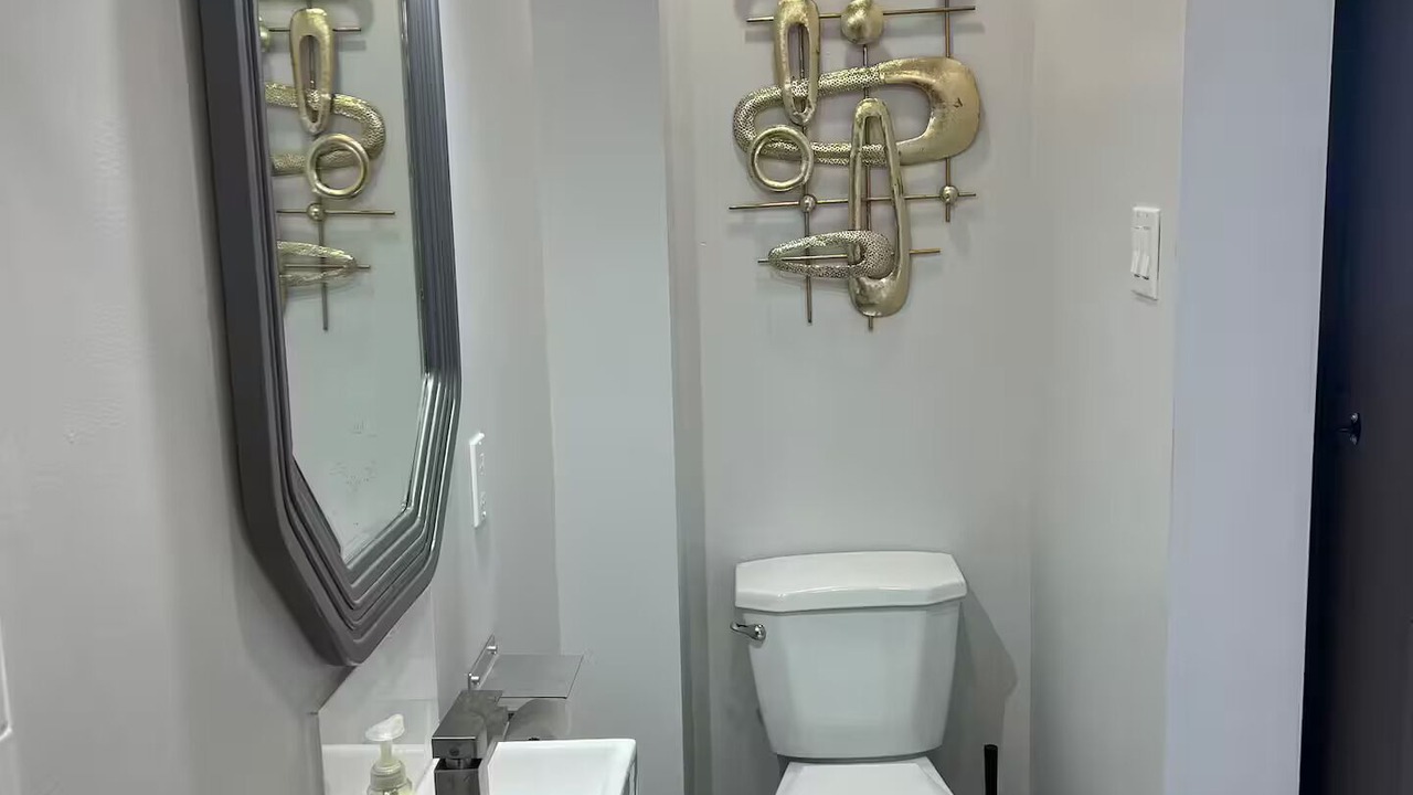 Photo of Bathroom in The Nation
