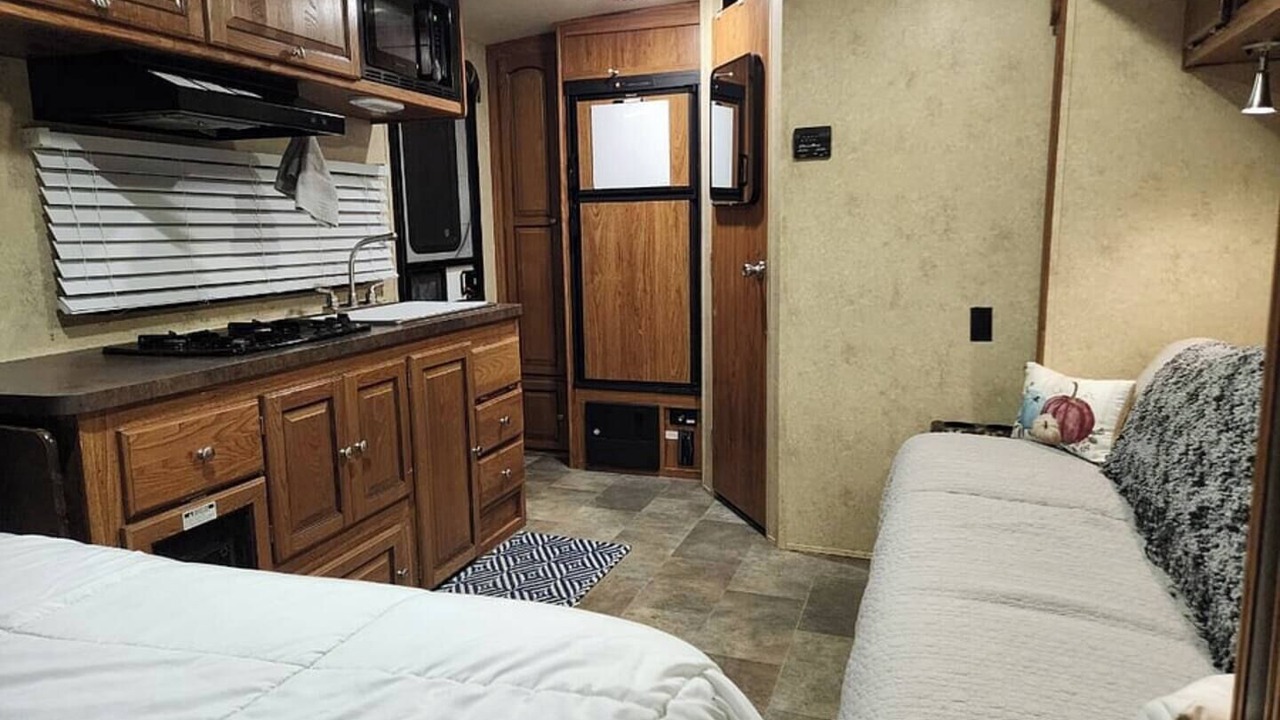 Photo of Bedroom in Beverly Hills