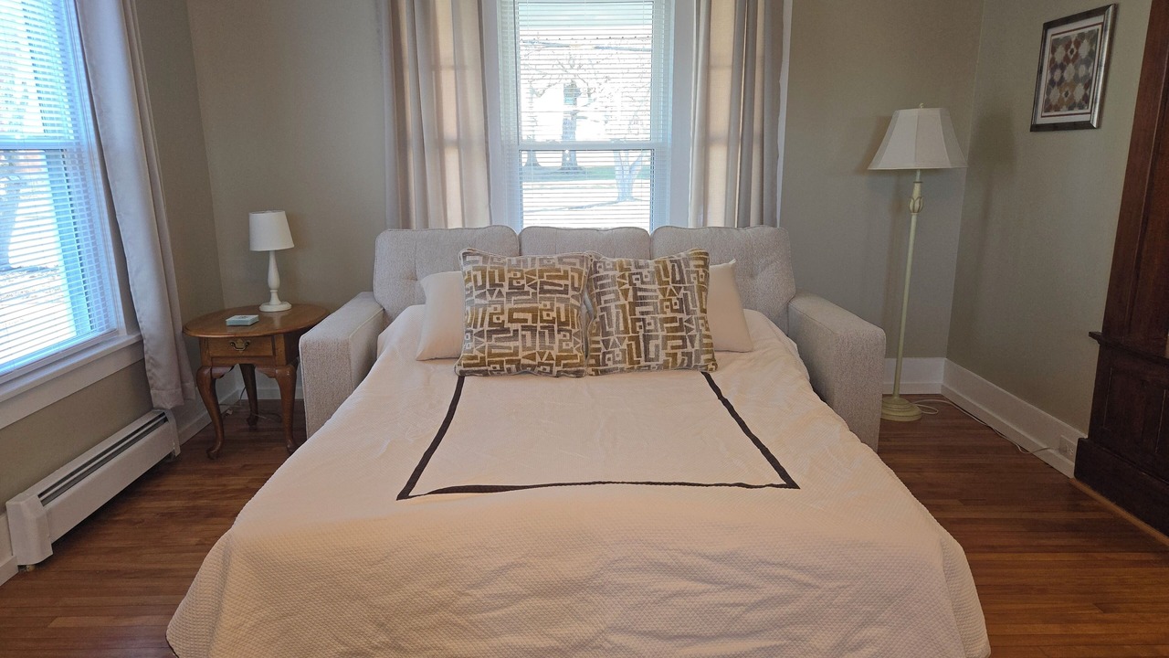 Photo of Bedroom in Baldwinsville