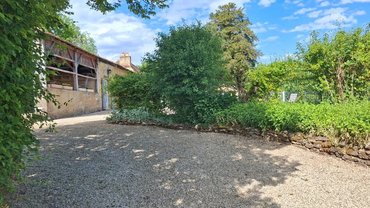 Photo of Outdoor in Sainte-Foy-de-Longas