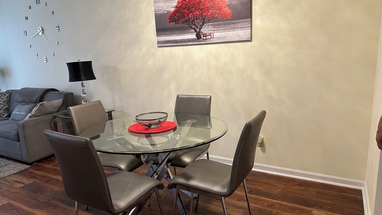Photo of Livingroom in Red Hill