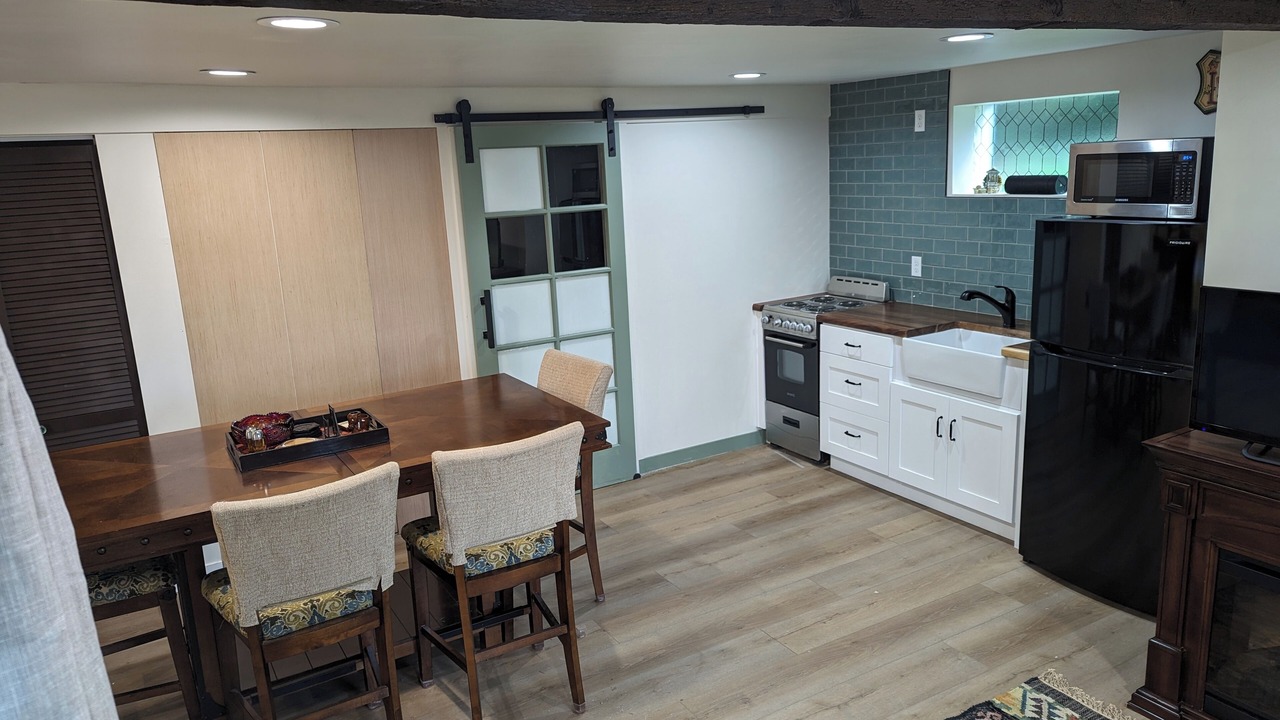 Photo of Kitchen in West Hills